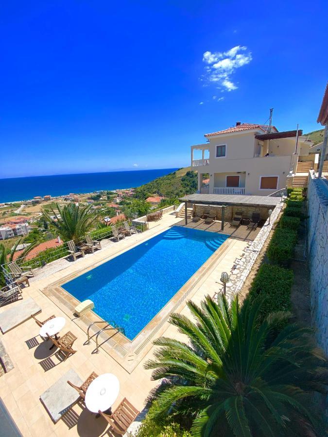 Villa Pasifai Mourteri Bagian luar foto
