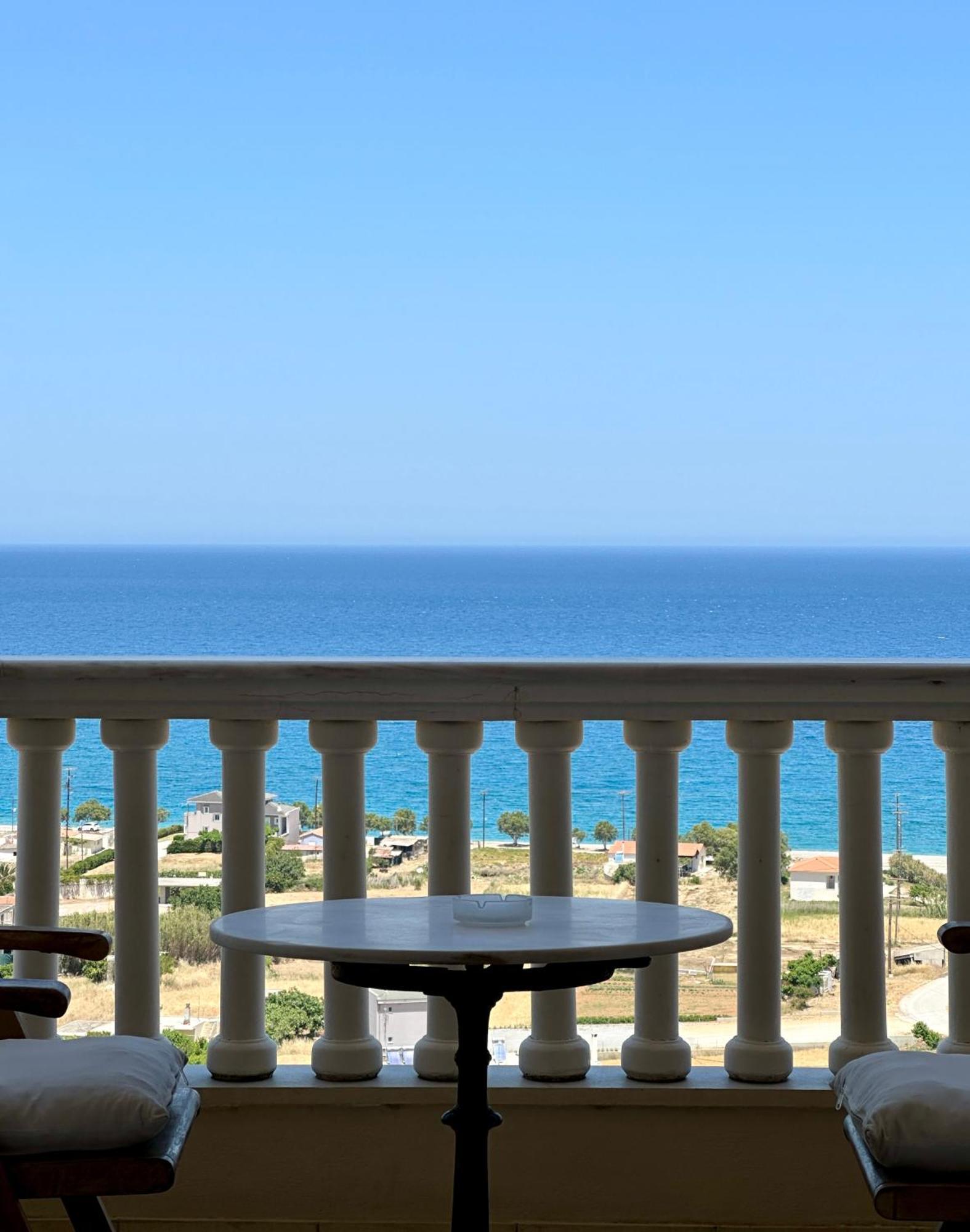 Villa Pasifai Mourteri Bagian luar foto