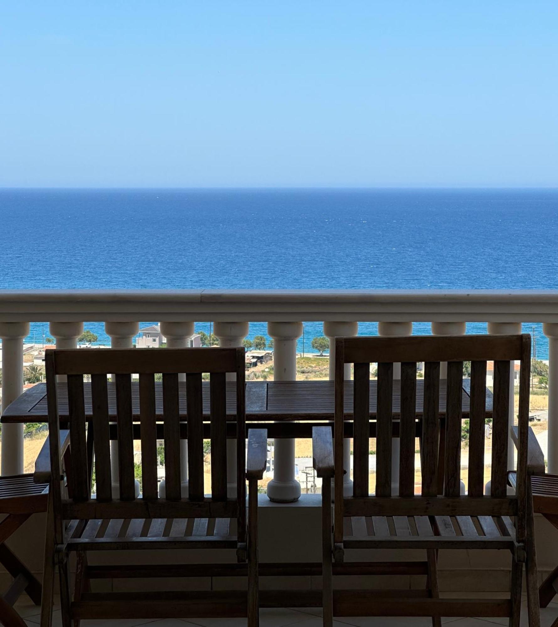 Villa Pasifai Mourteri Bagian luar foto