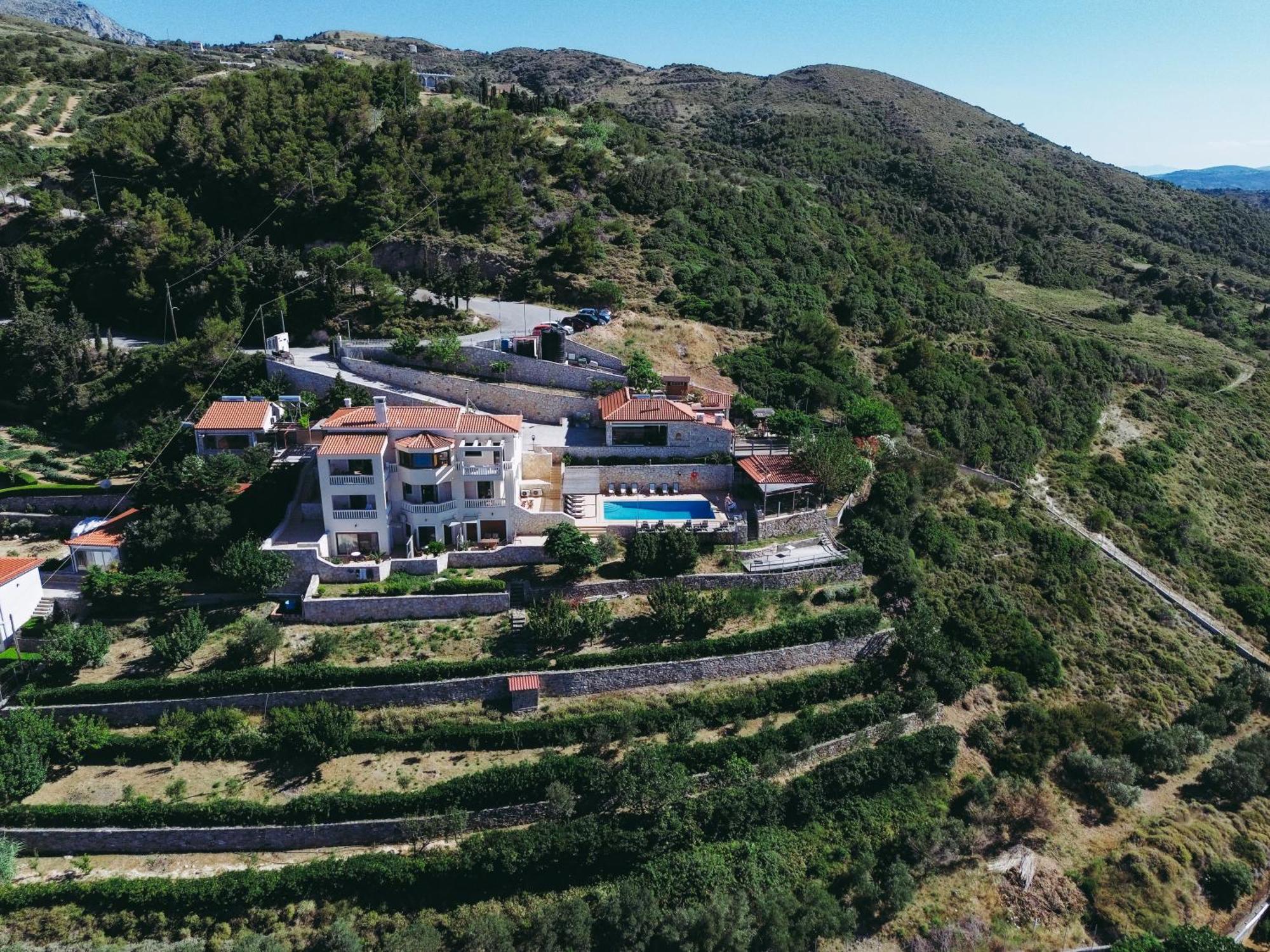 Villa Pasifai Mourteri Bagian luar foto