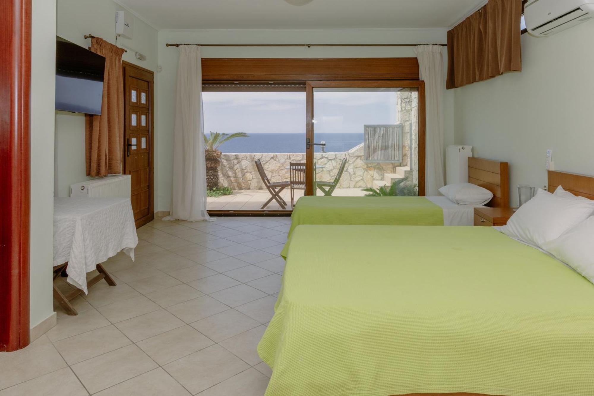 Villa Pasifai Mourteri Bagian luar foto