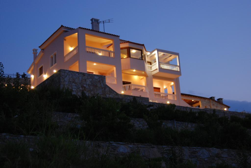 Villa Pasifai Mourteri Bagian luar foto